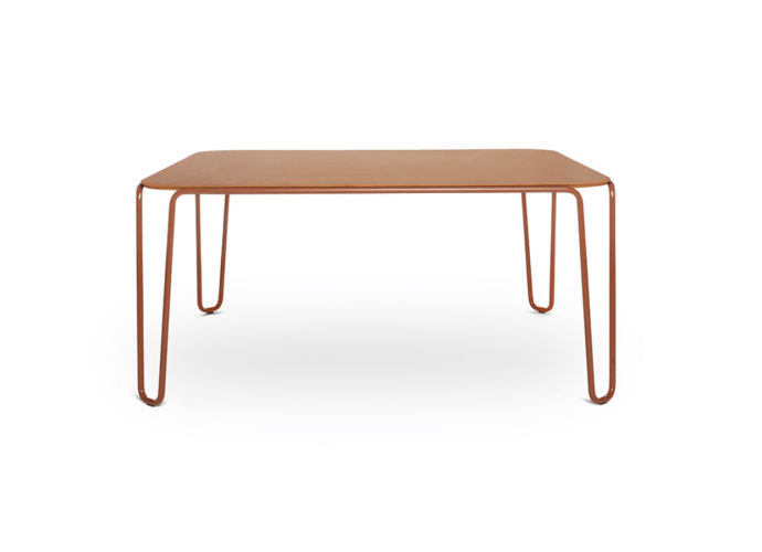 First a unique table designed by Baldessari e Baldessari